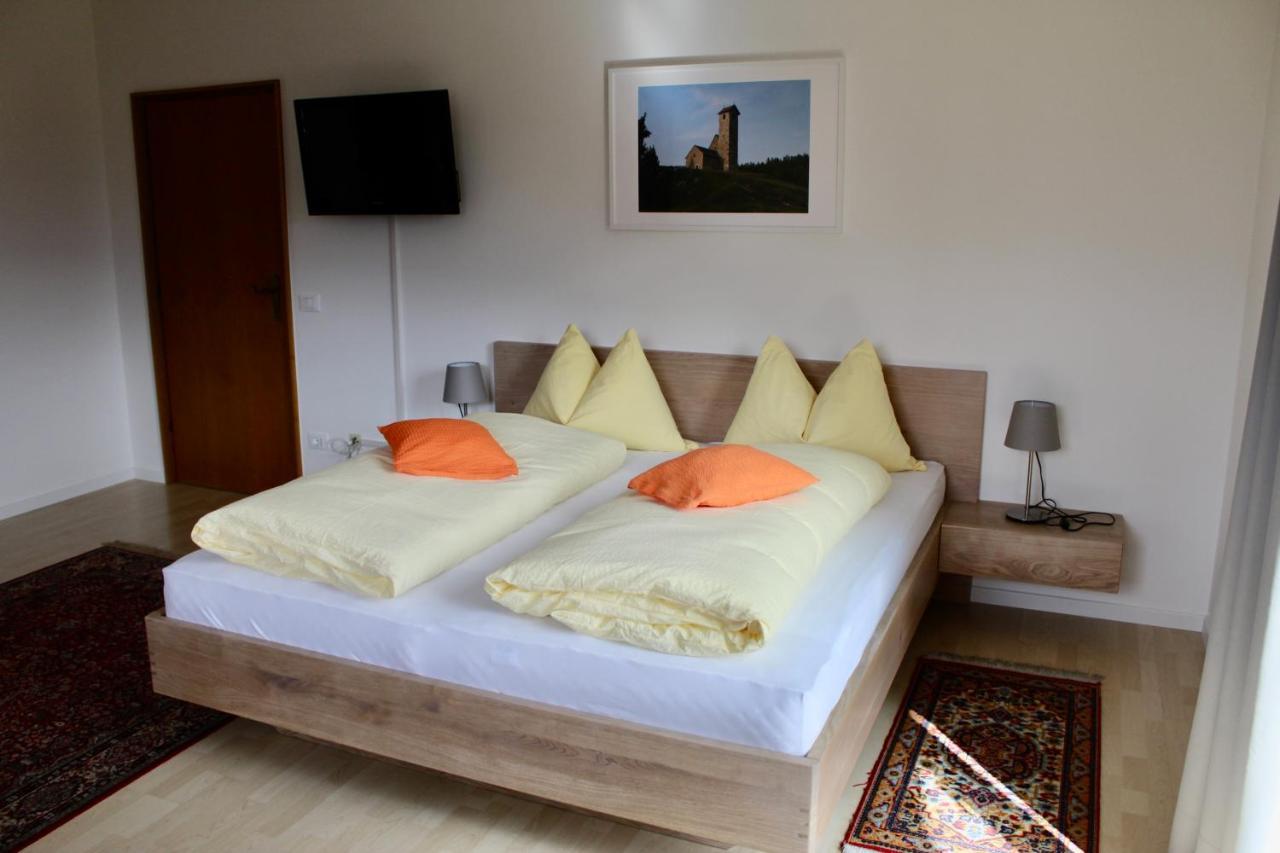 Gruberhof Bed & Breakfast Postal / Burgstall Eksteriør bilde